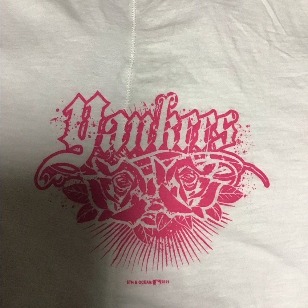 Yankees tank - Picture 2 of 5